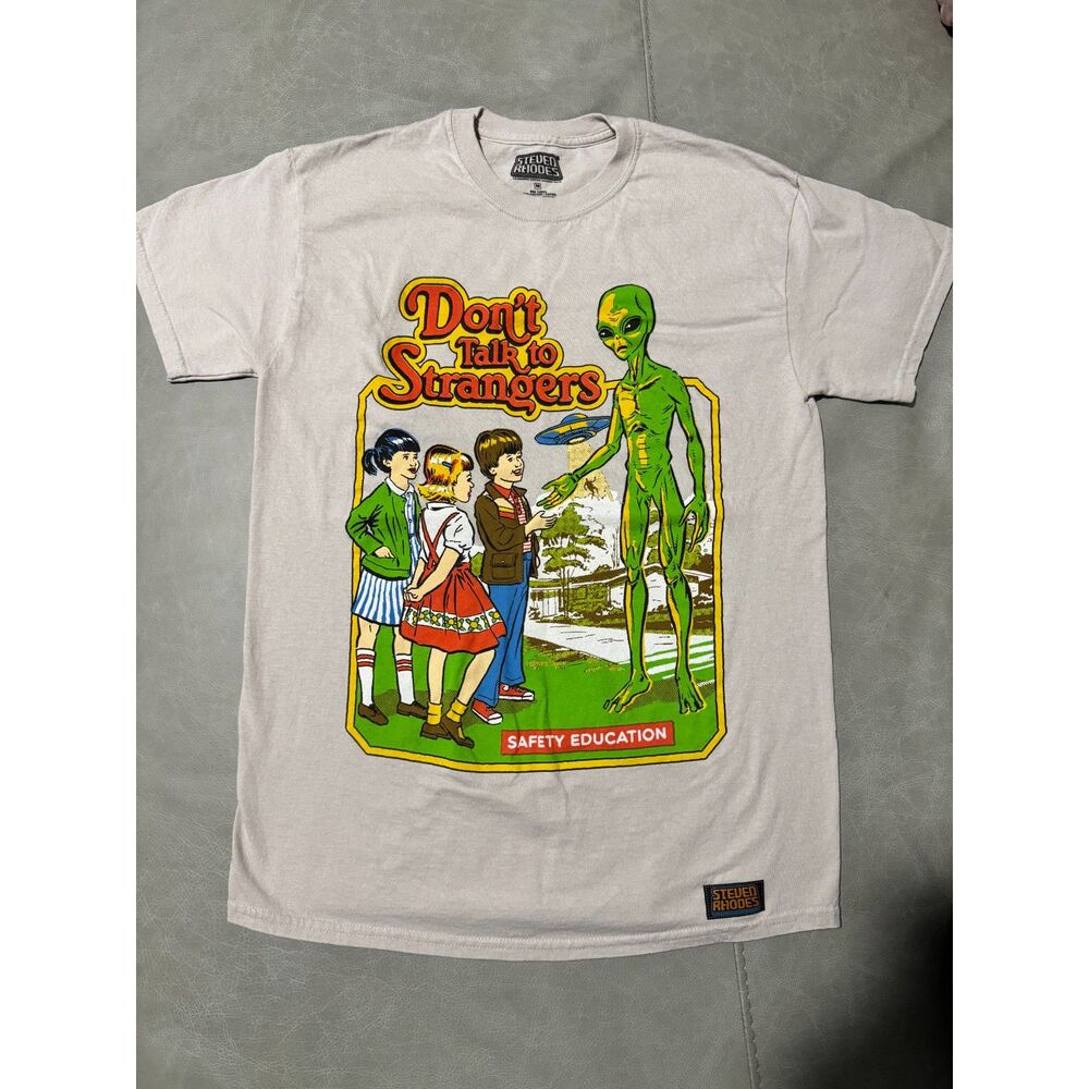 Steven Rhodes "Don't Talk to Strangers" Graphic Tee in Heather Sand / Beige (Uni